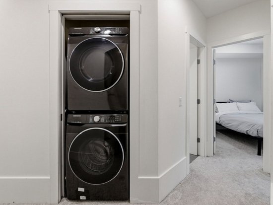 Big White 4 Bedroom Accommodation - The Edge - #4695