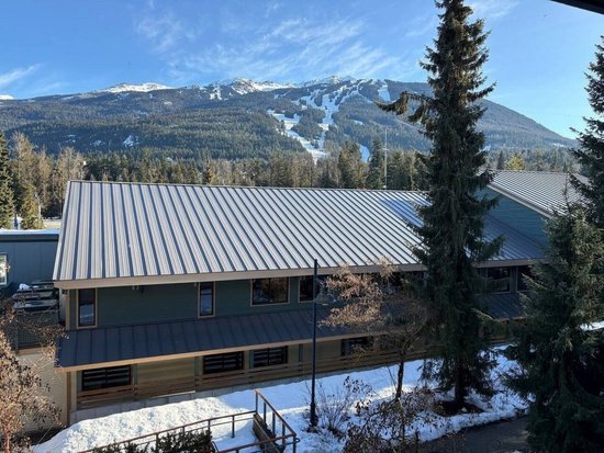 Whistler 2 Bedroom Accommodation - Whistler Town Plaza - Eagle Lodge - #4696
