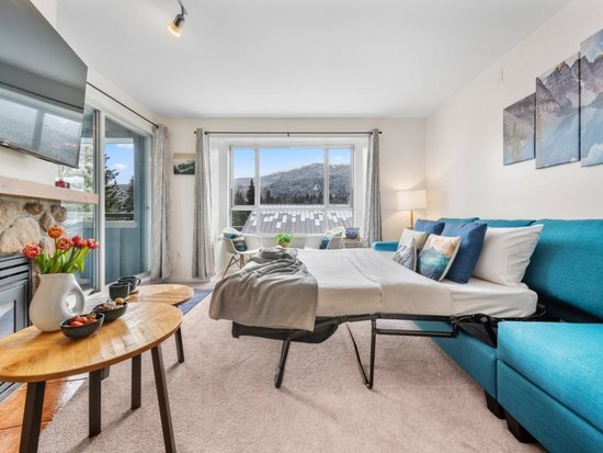 Whistler 2 Bedroom Accommodation - Whistler Town Plaza - Eagle Lodge - #4696