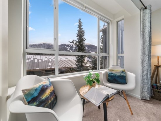Whistler 2 Bedroom Accommodation - Whistler Town Plaza - Eagle Lodge - #4696