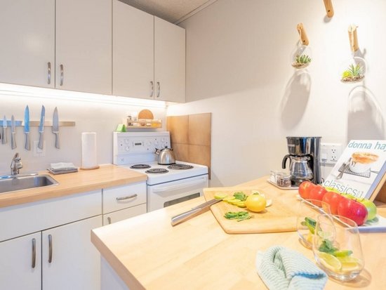 Whistler 1 Bedroom Accommodation - Gondola Village - #4698