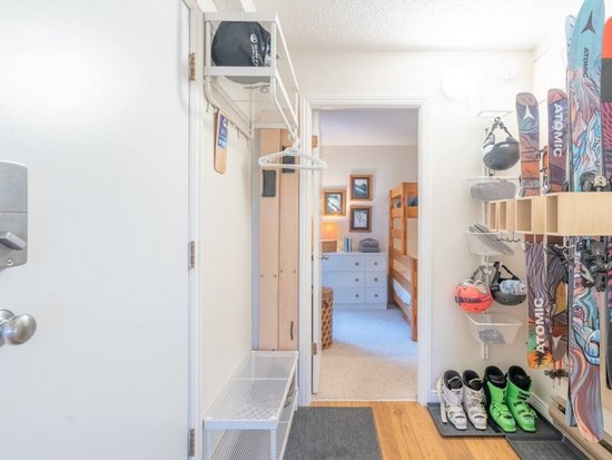 Whistler 1 Bedroom Accommodation - Gondola Village - #4698