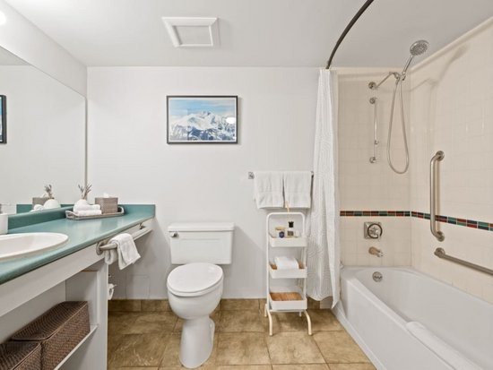 Whistler 1 Bedroom Accommodation - Marketplace Lodge - #4701