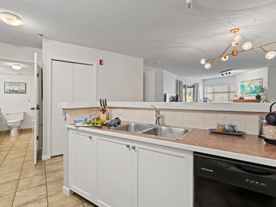 Whistler 1 Bedroom Accommodation - Marketplace Lodge - #4701