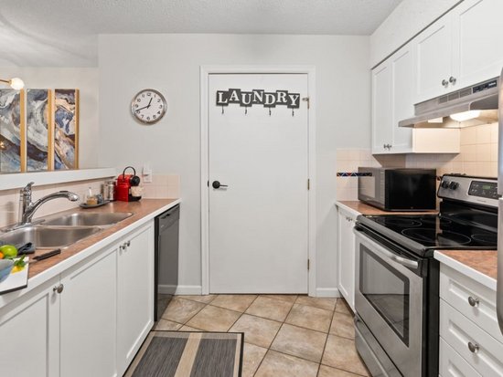 Whistler 1 Bedroom Accommodation - Marketplace Lodge - #4701