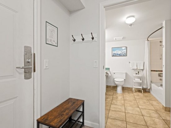 Whistler 1 Bedroom Accommodation - Marketplace Lodge - #4701