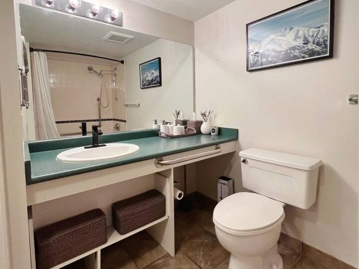 Whistler 1 Bedroom Accommodation - Marketplace Lodge - #4701