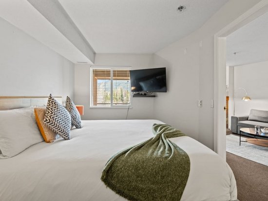 Whistler 1 Bedroom Accommodation - Marketplace Lodge - #4701