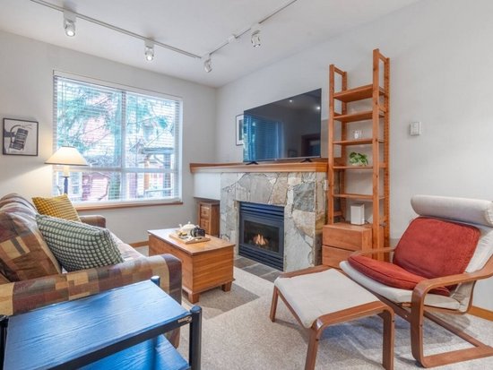 Whistler Studio Accommodation - Symphony - #4702