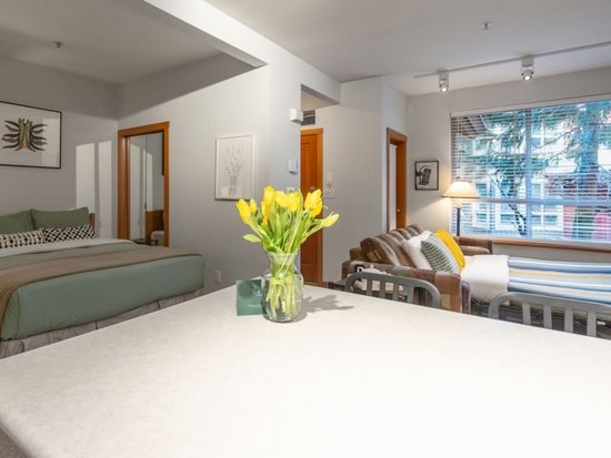 Whistler Studio Accommodation - Symphony - #4702