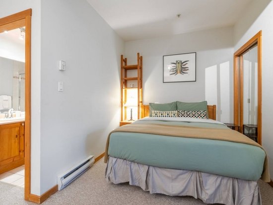 Whistler Studio Accommodation - Symphony - #4702