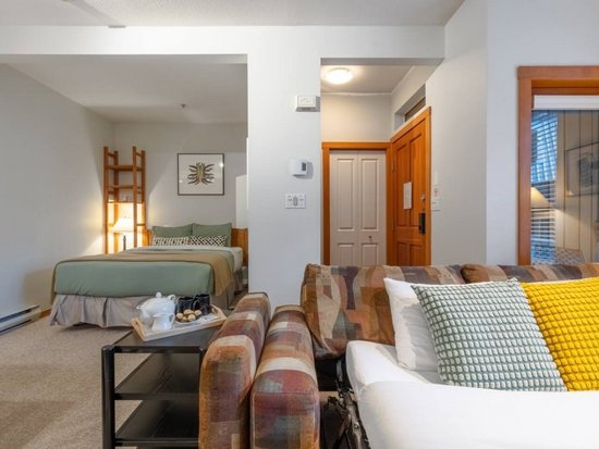 Whistler Studio Accommodation - Symphony - #4702