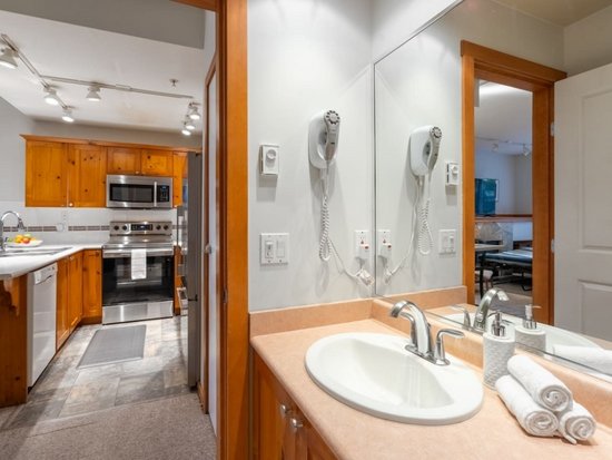 Whistler Studio Accommodation - Symphony - #4702