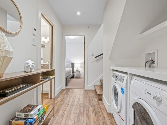 Whistler 2 Bedroom Accommodation - Gondola Heights - #4704