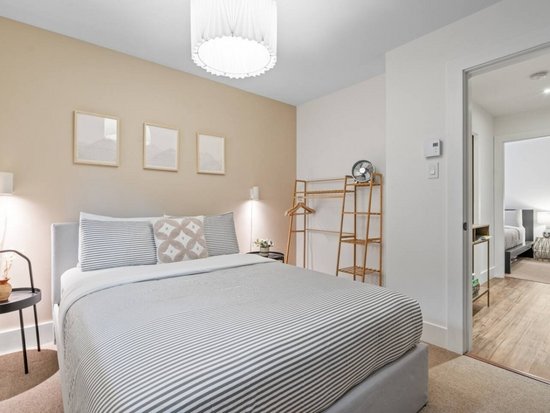 Whistler 2 Bedroom Accommodation - Gondola Heights - #4704