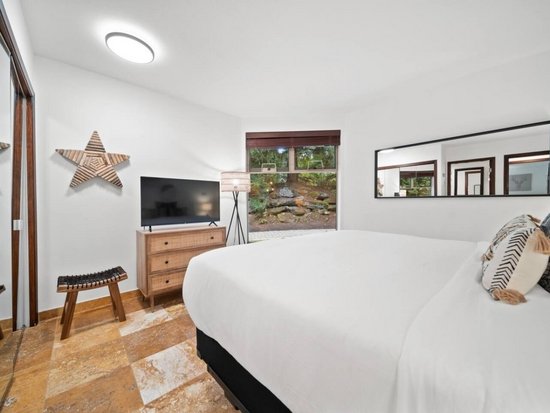 Whistler 2 Bedroom Accommodation - Gleneagles - #4705