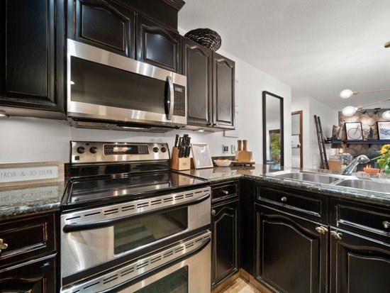 Whistler 2 Bedroom Accommodation - Gleneagles - #4705