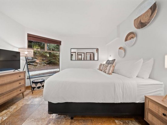 Whistler 2 Bedroom Accommodation - Gleneagles - #4705