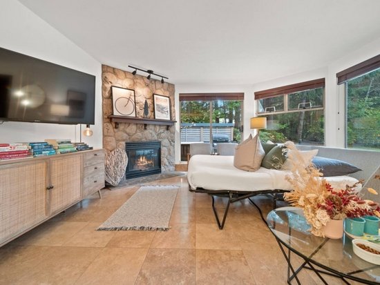 Whistler 2 Bedroom Accommodation - Gleneagles - #4705