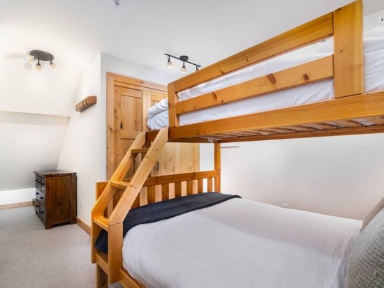 Whistler 2 Bedroom Accommodation - Villas - Wintergreen - #4706