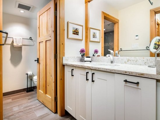 Whistler 2 Bedroom Accommodation - Villas - Wintergreen - #4706