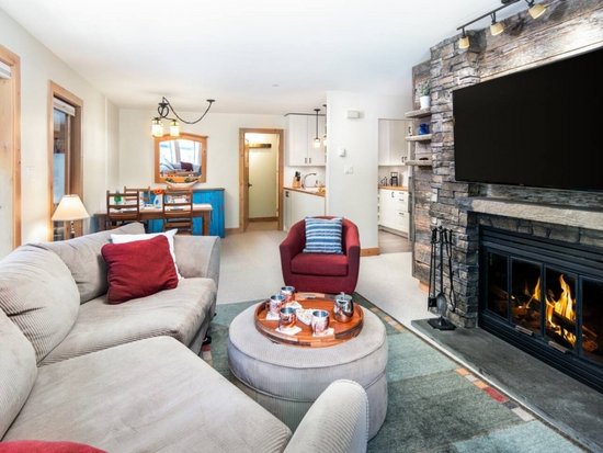 Whistler 2 Bedroom Accommodation - Villas - Wintergreen - #4706