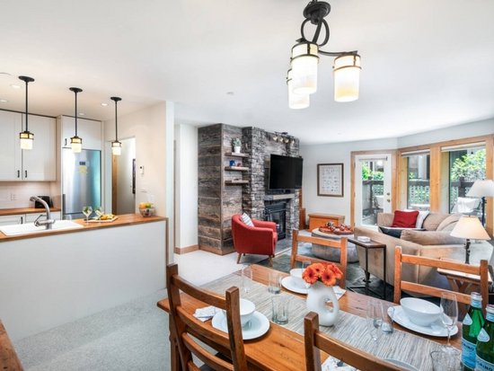 Whistler 2 Bedroom Accommodation - Villas - Wintergreen - #4706