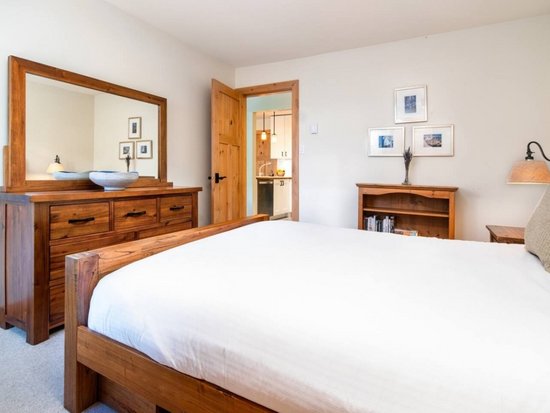 Whistler 2 Bedroom Accommodation - Villas - Wintergreen - #4706