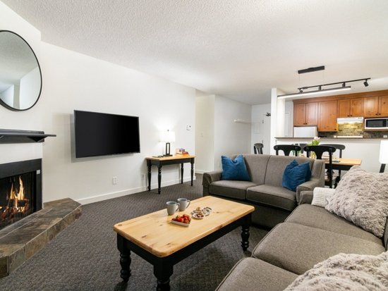 Whistler 2 Bedroom Accommodation - Tantalus Lodge - #4707