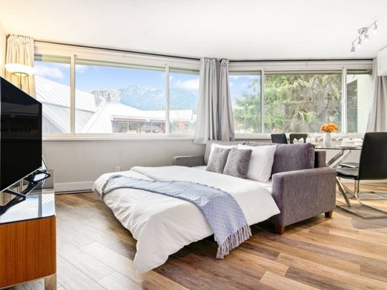 Whistler 2 Bedroom Accommodation - Windwhistle - #4710