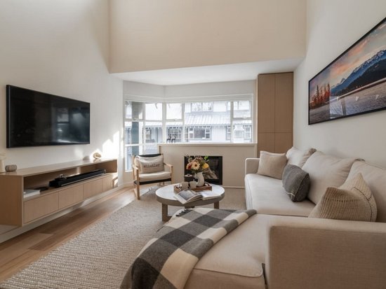Whistler 3 Bedroom Accommodation - Glacier Lodge - #4715
