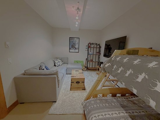 Big White 4 Bedroom Accommodation - Tree Tops - #4716