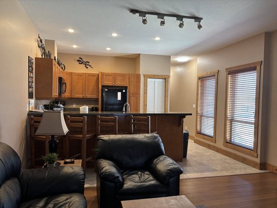 Osoyoos 2 Bedroom Accommodation - Casa Del Mila Oro Resort - #4722