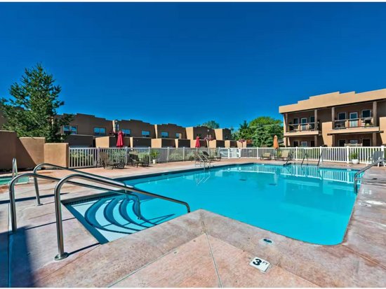 Osoyoos 2 Bedroom Accommodation - Casa Del Mila Oro Resort - #4722