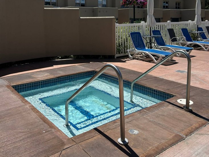 Osoyoos 2 Bedroom Accommodation - Casa Del Mila Oro Resort - #4722