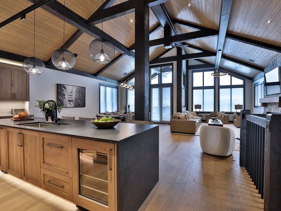 Big White 4 Bedroom Accommodation - Opulence - #4726