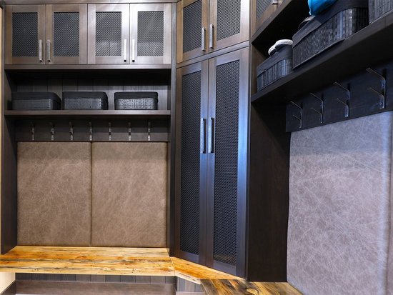 Big White 4 Bedroom Accommodation - Opulence - #4726