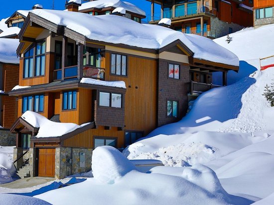 4 Bedroom Big White Vacation Rental - Opulence