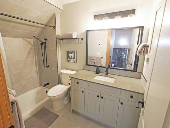 Big White 3 Bedroom Accommodation - Tree Tops - #4730