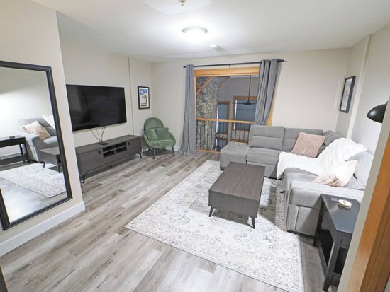 Big White 3 Bedroom Accommodation - Tree Tops - #4730