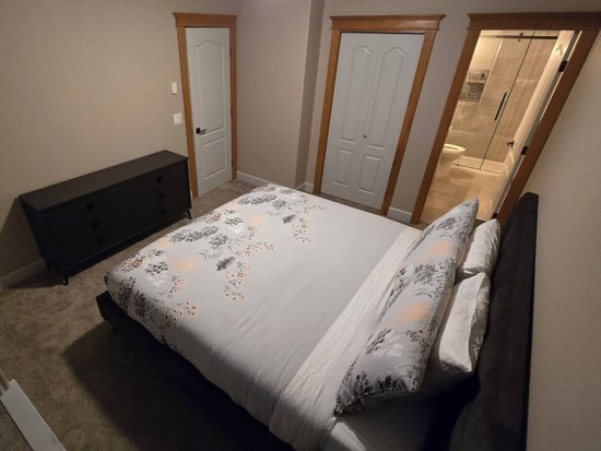 Big White 3 Bedroom Accommodation - Tree Tops - #4730