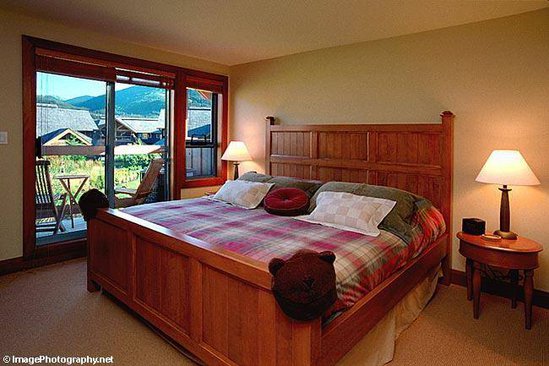 Whistler 3 Bedroom Accommodation - Montebello - #497