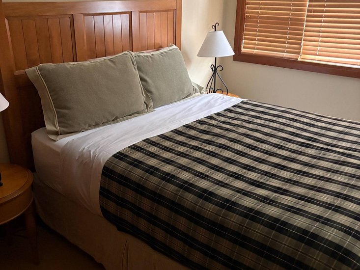 Whistler 3 Bedroom Accommodation - Montebello - #497