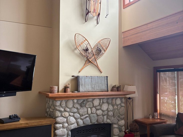 Whistler 3 Bedroom Accommodation - Montebello - #497