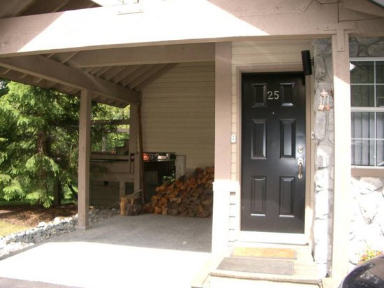 Whistler 3 Bedroom Accommodation - StoneRidge - #503
