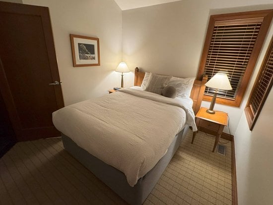 Whistler 4 Bedroom Accommodation - Montebello - #522