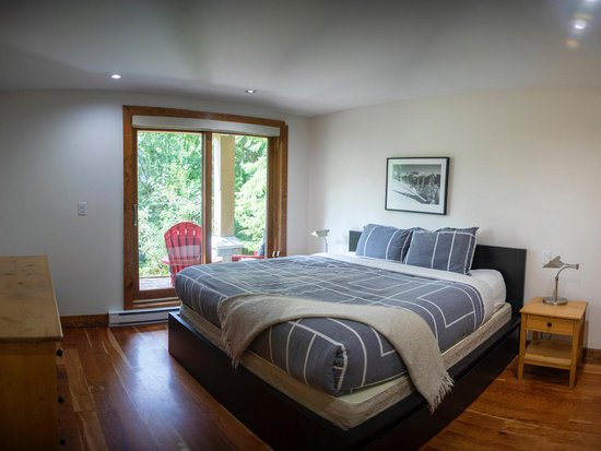 Whistler 3 Bedroom Accommodation - Snowbird - #554