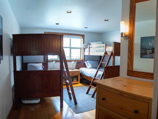 Whistler 3 Bedroom Accommodation - Snowbird - #554