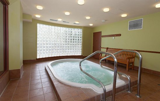 Whistler 2 Bedroom Accommodation - Whistler Town Plaza - Eagle Lodge - #574