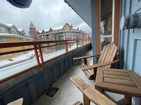 Whistler 2 Bedroom Accommodation - Whistler Town Plaza - Eagle Lodge - #574